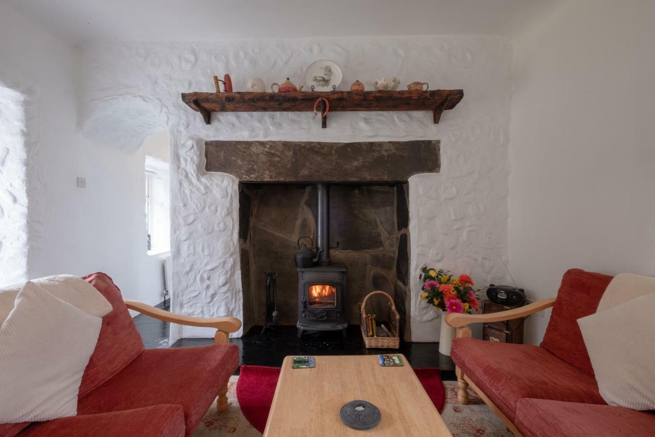 Yellow Cottage, Doolin Knockfin Cross Roads Bagian luar foto